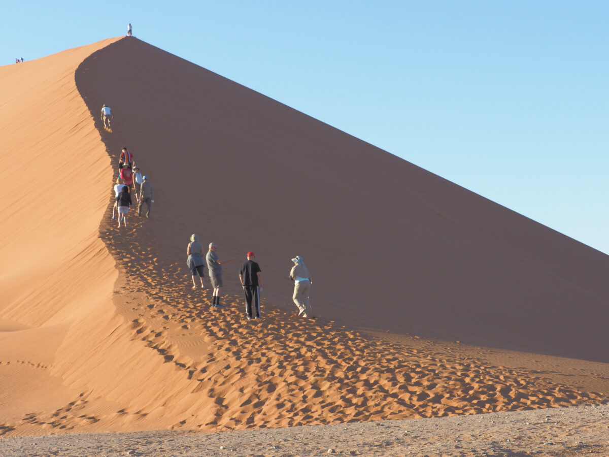 Sossusvlei-sand-dunes-namibia